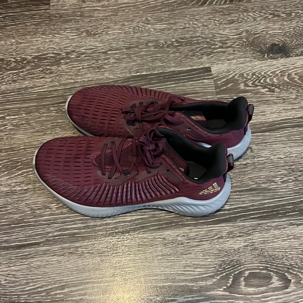 Adidas Alphabounce + Beyond Running Sport Shoes Maroon-Gold Metallic Men Sz 11.5